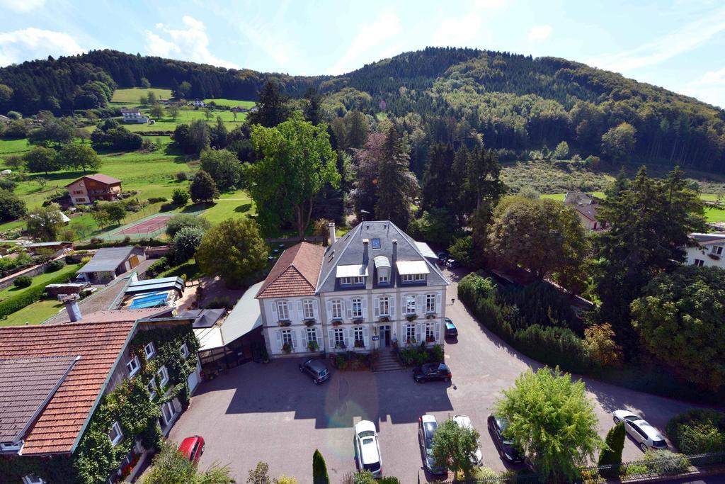 Logis La Residence Le Val-d'Ajol Exterior photo